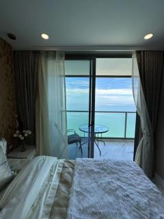 Copacabana Beach Jomtien 1494 By Pim - 9