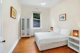 Palm Cottage - 3