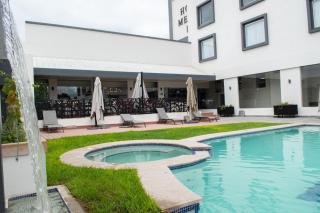HOTEL MERLOT INN - Ezequiel Montes - 1