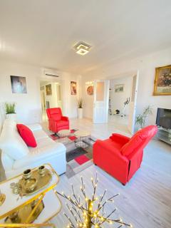 Penthouse in the castle - 7