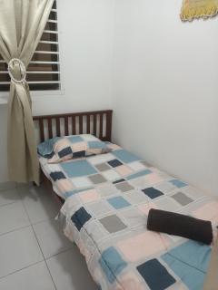 SerenityLily Homestay - Sepang - 1
