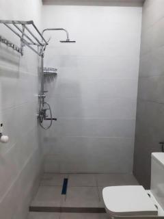 Two-bedroom apartment in the Saakadze tower - Tbilisi - 6