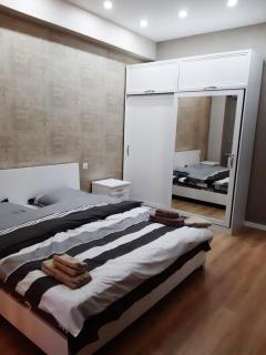 Two-bedroom apartment in the Saakadze tower - Tbilisi - 1