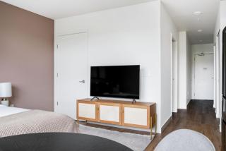 Capitol Hill studio w lounge bbq wd nr park SEA-604 - 9