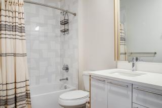 Capitol Hill studio w lounge bbq wd nr park SEA-604 - 2