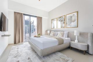 Frank Porter - Act One Act Two T1 - Dubai - 3