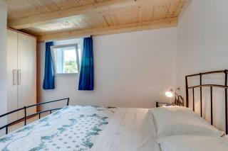 Cozy apartment ANALIA near beautiful beach - Nerezine - 1