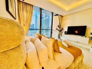 Chic Studio with Burj Views at Sterling by Omniyat - Dubai - 4