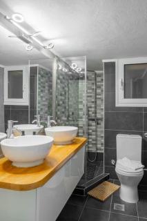 Simplicity and Comfort: Apartment in Zografou - Atene - 4