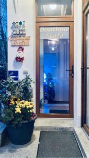 Boutique Suite 3 - 7