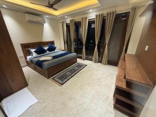 4 BHK Mountain View Villa In Rishikesh - Rishikesh - 9