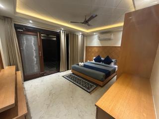 4 BHK Mountain View Villa In Rishikesh - Rishikesh - 1