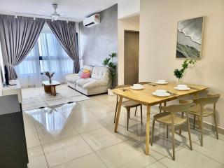 3bedroom suite near Velocity MRT station by Homeizing - Kuala Lumpur - 5