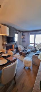 Arcs 1950 Appartement Luxe type chalet 5 à 7 personnes Vue imprenable sur le Montblanc skis aux pieds - Arc 1950 - 0