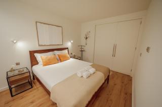 OPORTO GUEST Renovato Luxus Flat w/ parking - Oporto - 9