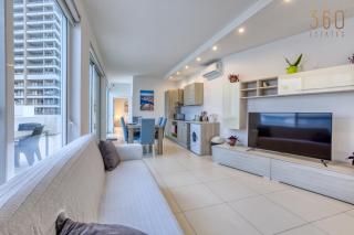 Beautiful, central Penthouse with Private Terrace by 360 Estates - 9