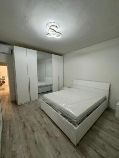 Spacious & Trendy 2BR apartment - Florenz - 2