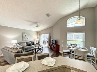 Four Bed Three Bath in a gated community with pool - Kissimmee - 1
