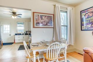 Lovely Elkhart Lake Apartment - Walk to Town! - Elkhart Lake - 7