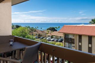 Kona Mansions 225 Top Floor 2 story Ocean views! - Kailua-Kona - 0