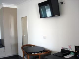 Oakey Motor Inn - 9