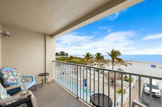 Direct Beach Front 3 Bedroom - Beach Place #208 - St Pete Beach - 7
