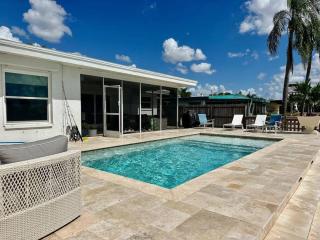 Awesome Waterfront Villa with new private pool - Clearwater Beach - 1