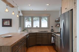 Slope-Side Chic Home with Hot Tub - Ketchum - 6