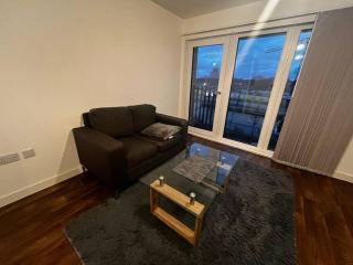 Stylish City Centre 1bd apartment 0.6m Train sta - Birmingham - 1