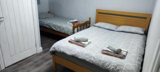 A Whole Terrace house to you - Distington - 4