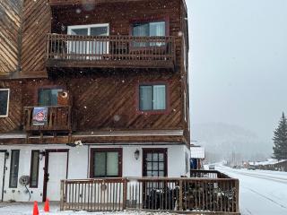 Red River Townhouse - Full Unit - 0