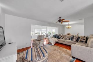 Sunny Retreat in Clearwater home - Clearwater - 4