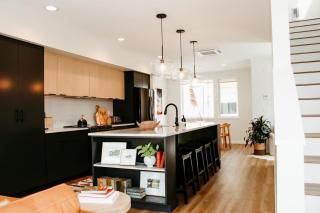 New Downtown Hailey Condo with Rooftop Hot Tub - Hailey - 2