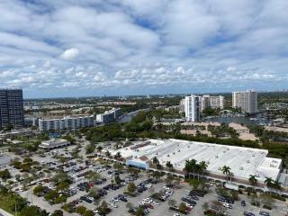 Miami Beach 1B/1B Incredible View apartment with Kitchen - Hallandale Beach - 2