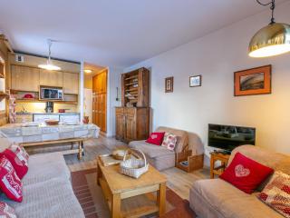 Bel appartement 3 pièces avec balcon, proche des pistes et du Vieux Village, WiFi inclus - FR-1-694-257 - 0