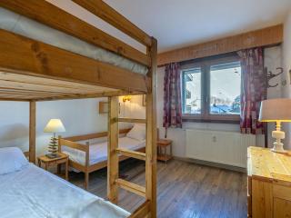 Bel appartement 3 pièces avec balcon, proche des pistes et du Vieux Village, WiFi inclus - FR-1-694-257 - 3