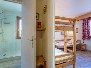 Bel appartement 3 pièces avec balcon, proche des pistes et du Vieux Village, WiFi inclus - FR-1-694-257 - 3