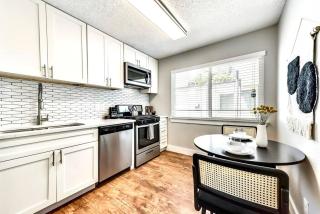 Bright and Cheerful Flat, near Fair Park - Dallas - 8