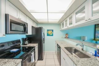 Sunset Terrace 104 - Bradenton Beach - 2
