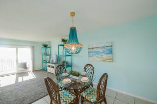 Sunset Terrace 104 - 5