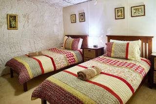 Underground Bed & Breakfast - Coober Pedy - 9