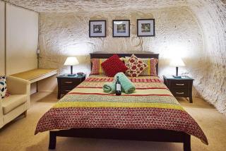 Underground Bed & Breakfast - Coober Pedy - 2