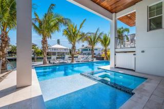 Aqua Bay - Holmes Beach - 0