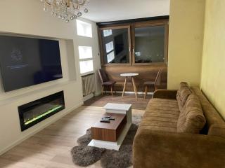 Loronobeo.forest - 0