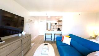 S&N Lux Suite-Free Parking-King Bed-Kitchen-WiFi - Honolulu - 8