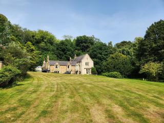 Mulgrave Country Cottage - Whitby - 0