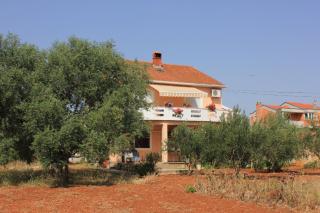 Apartments by the sea Sutomiscica, Ugljan - 912 - Sutomišćica - 9