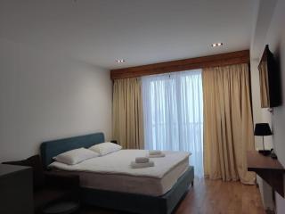 Evdo Apartments F4 White Stay - 0