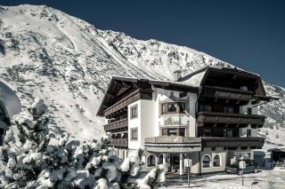 Hotel Jagdhof Bed & Breakfast - Obergurgl - 9
