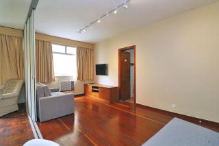 Apartamento silencioso para 6 pessoas, 2 quadras da praia, próximo a bares, restaurantes e metrô - 2